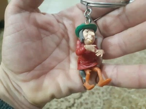 rare Vintage keychain  figurian fairy tale figure KEYCHAIN 60s Y sorceres - Picture 1 of 4