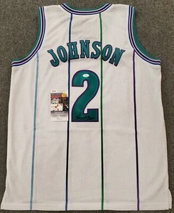 CHARLOTTE HORNETS LARRY JOHNSON AUTOGRAPHED SIGNED JERSEY JSA COA    - Picture 1 of 3