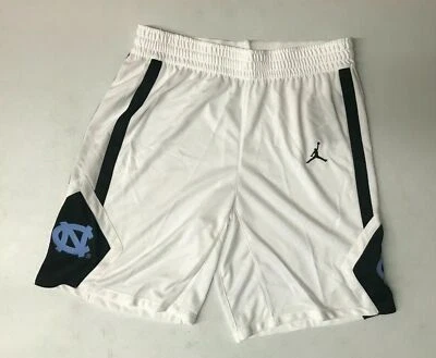 Nike Jordan Para Hombre M Carolina del Norte UNC Tacones Alquitranados Equipo Baloncesto Corto AR4321 Foto 1 de 3