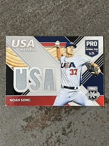 2020 Panini Elite Extra Edition USA Relic #USAM-NS Noah Song - Imagen 1 de 6