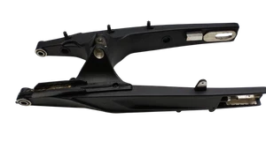 FORCELLONE BRACCIO OSCILLANTE POSTERIORE ORIGINALE CFMOTO 800MT EXPLORE 2023 - Picture 1 of 10