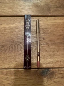 Charlotte Tilbury - Lipliner „Lip Cheat“ - Bild 1 von 5