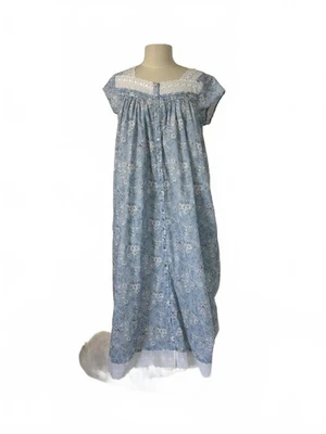 Lanz of Salzburg Vintage Azul, Diseño Floral, Bata, Camisón, Borde de Encaje Pequeño Foto 1 de 4
