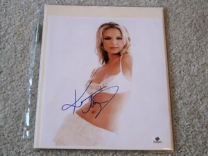 KATHERINE HEIGL AUTOGRAFO CERTIFICATO GLOBAL AUTHENTICS 8X10 FOTO - Foto 1 di 3