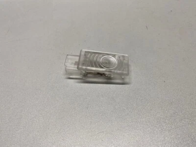 10-15 CHEVROLET CAMARO CONVERTIBLE REAR TRUNK COURTESY LIGHT LAMP OEM - Изображение 1 из 4