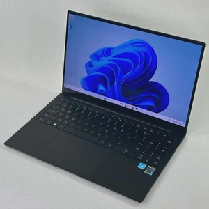 Samsung Galaxy Book Pro NP950XDB 15.6" i7-1165G7 2.80GHz 16GB 512 GB SSD Win11P - Picture 1 of 8
