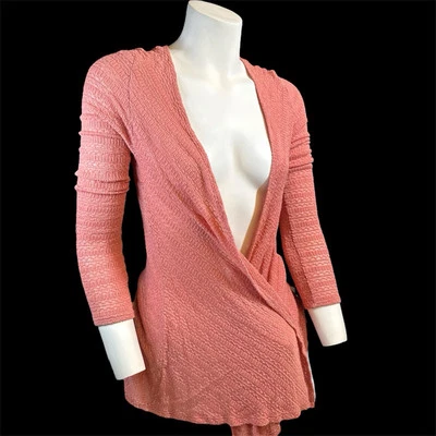 Suéter Charlotte Russe, pequeño, rosa polvorienta Foto 1 de 4