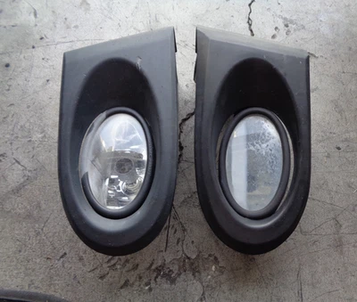 Acura RSX Fog Light Set Right + Left 02-04 one is real other fake **Read - Image 1 of 4