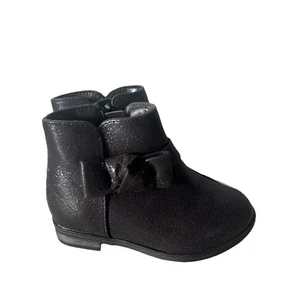 Cat & Jack Stiefel mit Reißverschluss Mädchen Größe 6 schwarz/Sammi - NEU - Bild 1 von 9
