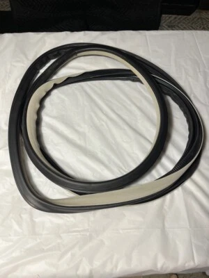 INFINITI M37M35H M56 Q70 SELLO PUERTA LATERAL DERECHA/IZQUIERDA GOMA RESISTENTE AL CLIMA OEM Foto 1 de 3