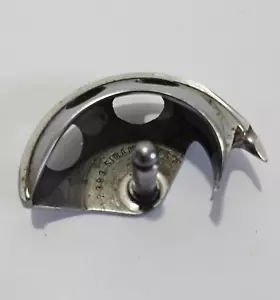 Vintage Original Simanco Shuttle Hook USA 12393 Singer Class 15 Nähmaschinen - Bild 1 von 8