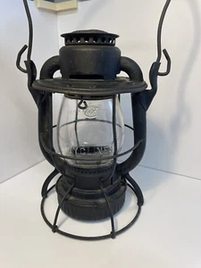 Vintage New York Central Dietz Vesta Railroad Lantern - Picture 1 of 8