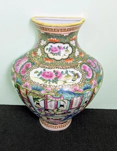 Vintage ORIENTAL ACCENT Chinese Large Porcelain Hanging Wall Vase, 10X5X13" - Picture 1 of 7