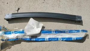 NOS LH T-Top Weatherstrip 10315545 Camaro Firebird 93 95 97 99 01 02 1993 2002 - Bild 1 von 4