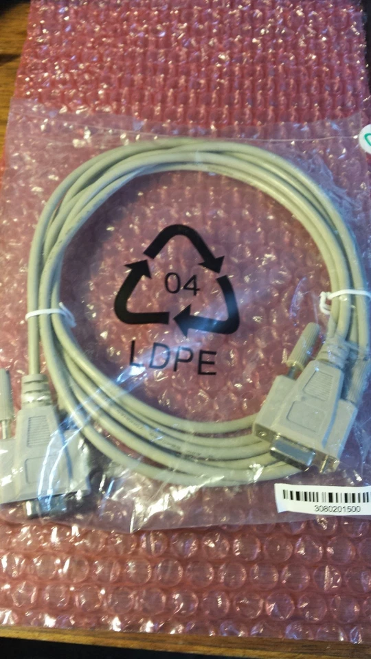  6 Foot Db9 9 Pin Serial Port Cable Female / Female Rs232 - Image 1 of 1