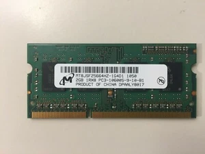 Ram notebook sodimm 2gb ddr3 1333mhz PC3-10600S Micron MT8JSF25664HZ-1G4D1 s - Foto 1 di 1