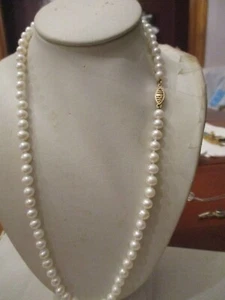 Vintage 10K yellow gold clasp freah water cultured pearl necklace, 18", 6mm - Picture 1 of 8