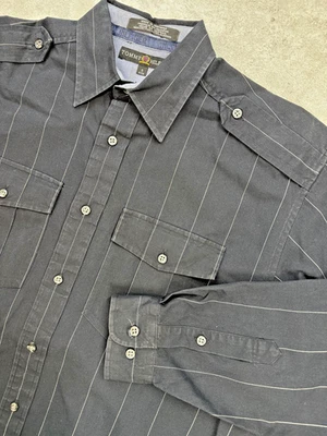 Camisa masculina Tommy Hilfiger pequena preta listrada manga longa botão para cima faroeste - Imagem 1 de 4
