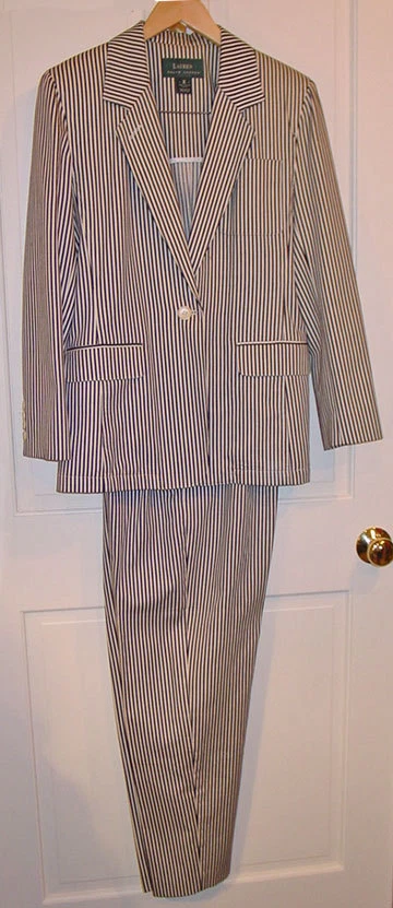 RALPH LAUREN LADIES DENIM PINSTRIPED PANT SUIT SIZE 8/10 NEW - Image 1 of 1