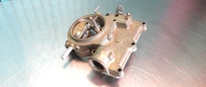 Bocina de aire carburador Rochester 2GC 2Jet 7012977 1963 Belair 2 barriles OEM - Imagen 1 de 11