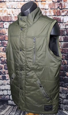 OAKLEY BROKEN ARROW QUILTED INSULATED THERMAL VEST OD GREEN MENS LARGE GOLF SKI - Image 1 of 4