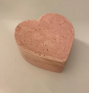 Vintage Heart Shaped Box Valentines California Pottery pink speckled Read! - Picture 1 of 8