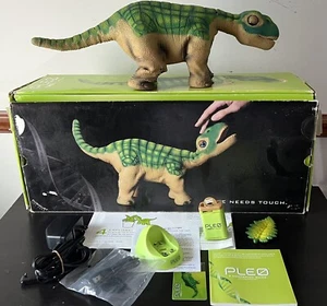 PLEO Ugobe Life Form Dinosaur Robot Pet, Box, Charger, Battery, & Leaf Untested - Picture 1 of 7