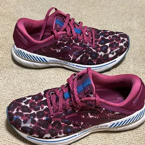 Brooks Adrenaline GTS 22 Damen US9 Pink Leopard Laufschuhe Sneaker - Bild 1 von 15