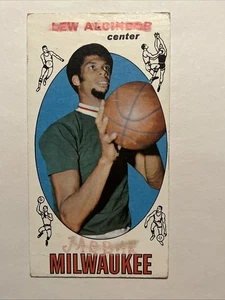 Tarjeta de novato 1969 Topps Lew Alcindor Kareem Abdul-Jabbar RC #25 baja calidad - Imagen 1 de 9