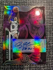 2021-22 Panini Illusions - Trophy Signatures Card 5/5 Avery Johnson #TC-AJS... - Bild 1 von 4