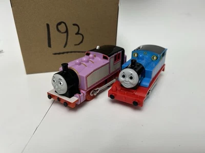 Lote Trackmaster Rosie Thomas & Friends (Rosie Works Thomas Doesn’t) #193 Foto 1 de 4