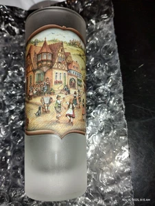 mattiert. 1,5 Unzen, SCHUSSGLAS, 4" hoch, Deutsches Dorf, Tanzparty, Bar, Oktoberfest08 - Bild 1 von 4