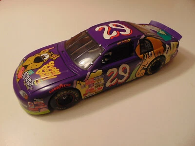 REVELL 1997 JEFF GREEN #29 CHEVY MONTE CARLO SCOOBY DOOBY DOO NASCAR 1:18 - Image 1 of 4