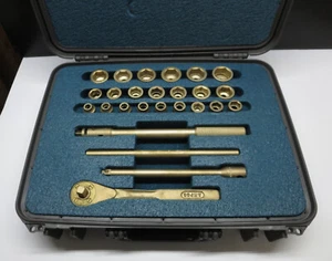 Ampco Safety Tools W-260M Kit Juego de enchufes métricos de accionamiento de 1/2" - Imagen 1 de 11