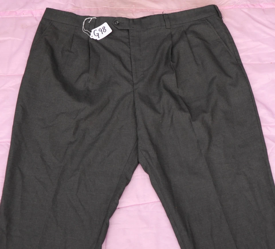 Pantalones para hombre ALEXANDER LLOYD TALLA - W48 X L29. ETIQUETA NO. G98 Foto 1 de 4