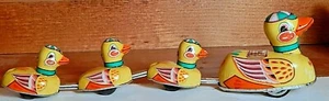 FATIAOWANJU MOTHER & BABY DUCKS TIN WIND-UP TOY QUACKS ORIG BOX CHINA VINTAGE - Picture 1 of 9