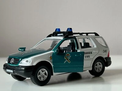 Mercedes ML320 Guardia Civil Police Spanish Car Model Diecast Amercom 1:43 Scale - Image 1 of 4