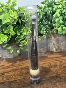 IT Cosmetics Heavenly Luxe Dual ended Complexion Perfection Brush No. 7 sealed - Picture 1 of 3