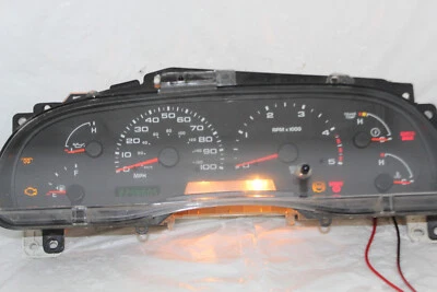 Cuadro de instrumentos velocímetro 04 05 Ford F250SD/F350SD tablero 225.860 millas diésel Foto 1 de 3