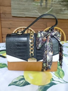 Aldo Classic Colorblock Black And Tan Handbag Crossbody Professional Fashion - Picture 1 of 12