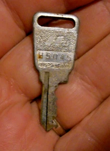Vintage Old Original Honda Motorcycle ATV Genuine TEC Aluminum Key H5045 - Picture 1 of 3