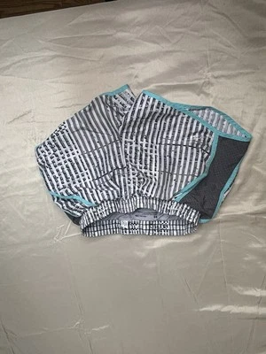 Under Armour Heat Gear Escape Shorts XS  Lined  Lightweight Blue Running - Image 1 of 4