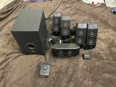 Logitech X-540 5.1 Kanal Computer Surround Lautsprecher mit Subwoofer - Bild 1 von 4