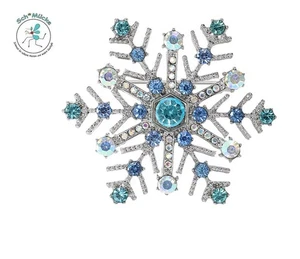 Brosche Weihnachten Schneeflocke Retro Advent Feier Glücksbringer Geschenkidee - Bild 1 von 2