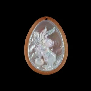 Carved Rabbit MOP Designer Bead GM052004 - Picture 1 of 4