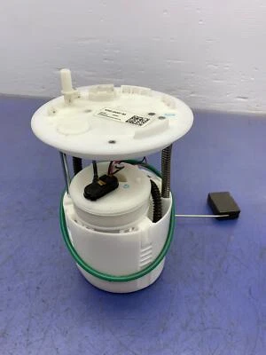 2019-2021 FORD EDGE OEM 2.0L FUEL PUMP ASSEMBLY FWD TANK MOUNTED K2G39H307 - Image 1 of 4