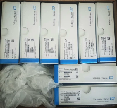 1PC Brand New Endress+Hauser COV45-41TN1 Dissolved Oxygen Maintenance Kit - Image 1 of 2