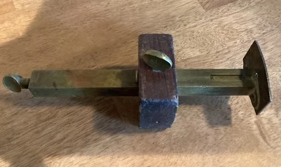 Stanley No. Medidor de marcado de mortaja 92 Butt & Rabbet - palo de rosa y latón Foto 1 de 4