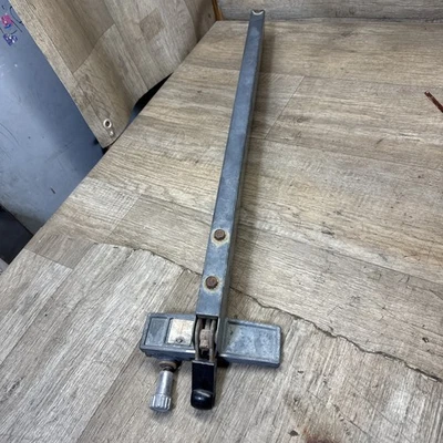 Cerca de sierra de mesa Craftsman para 113.298762 Foto 1 de 4