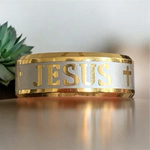 Alianza de Boda Anillo Acero Inoxidable Jesús Talla 10 Oro Tono Plata Cepillo Centro Nuevo - Imagen 1 de 8